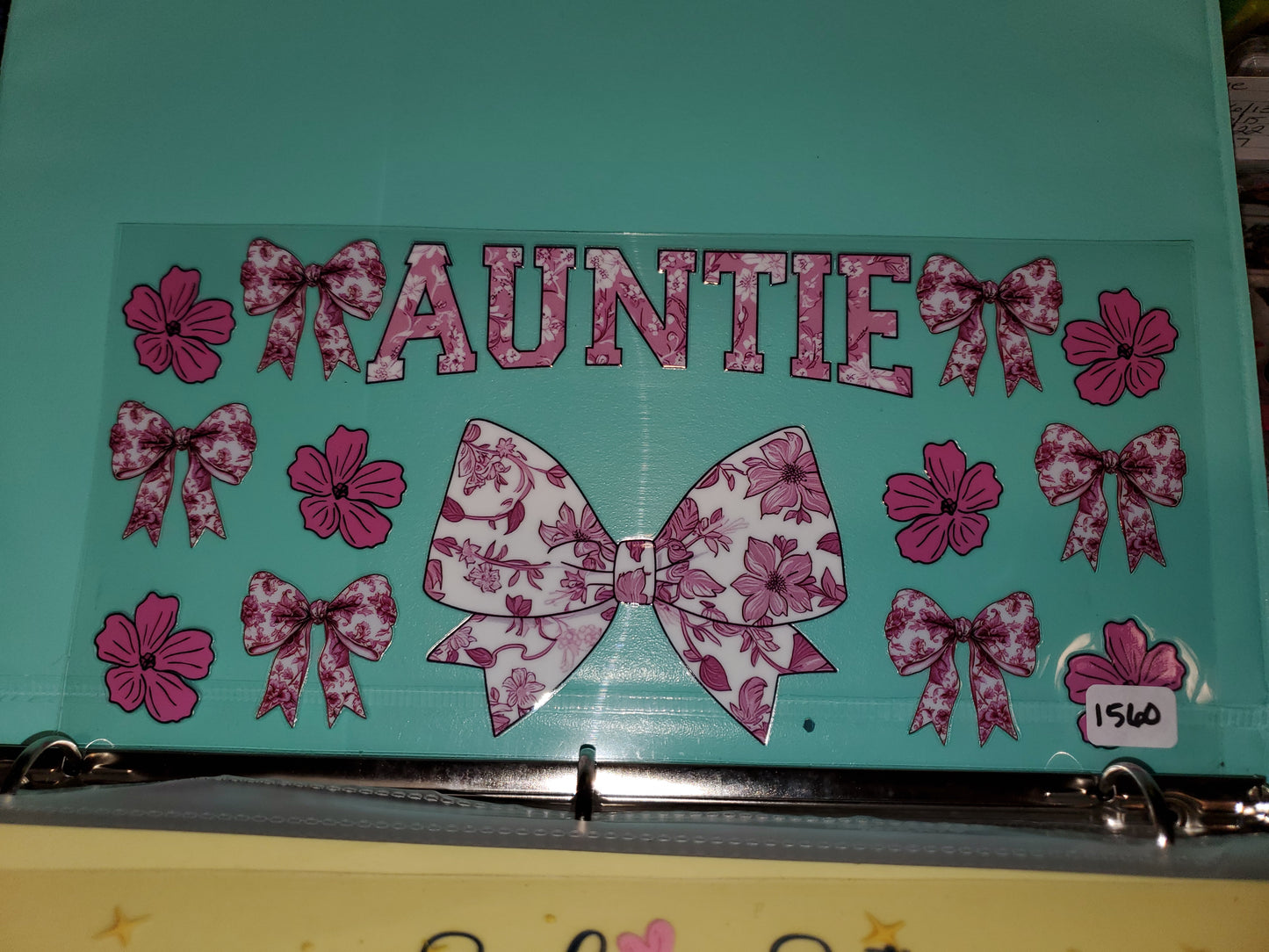 Auntie 1560