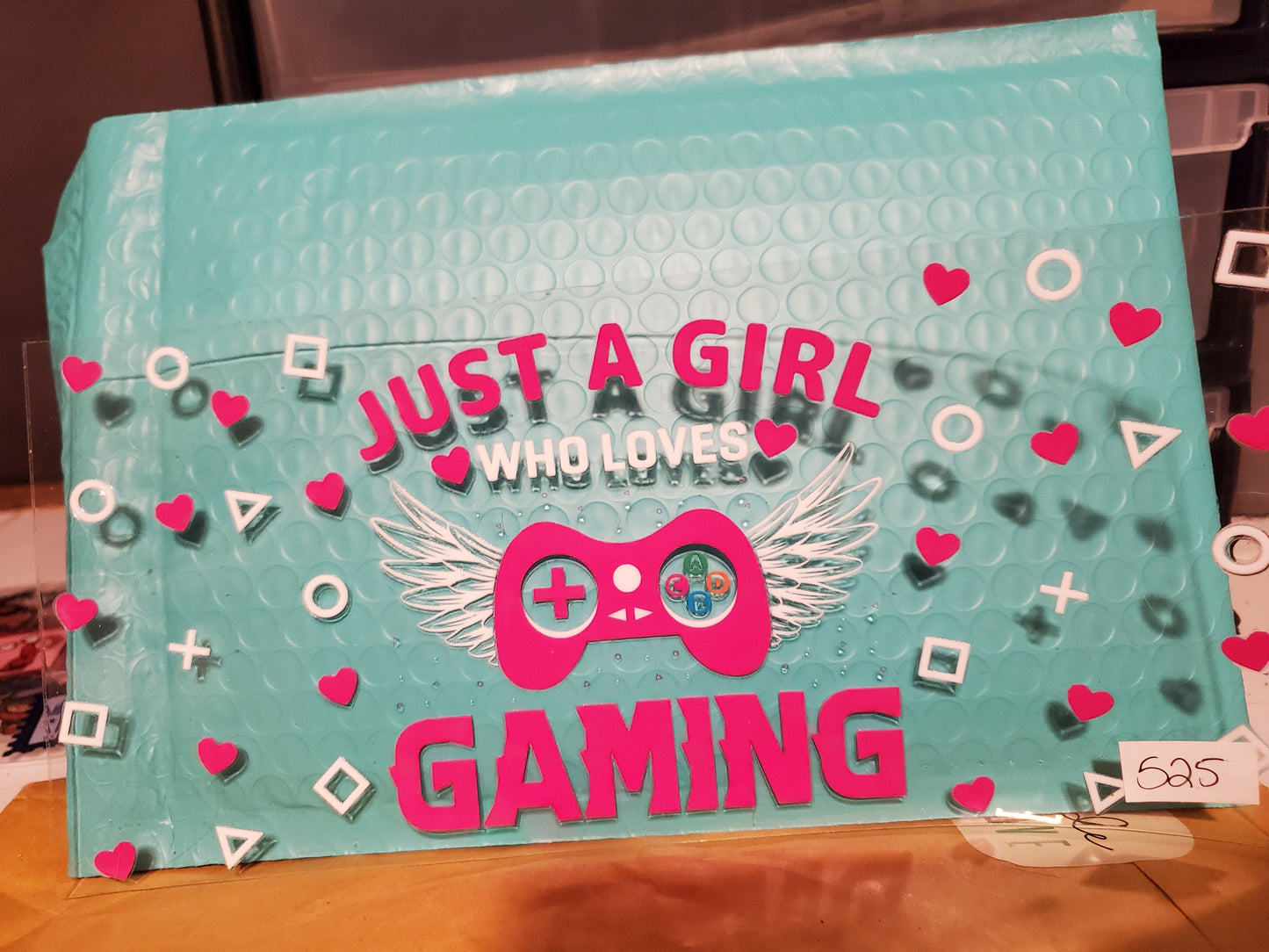 Just a girl who loves gaming 525