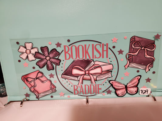 Bookish Baddie 829
