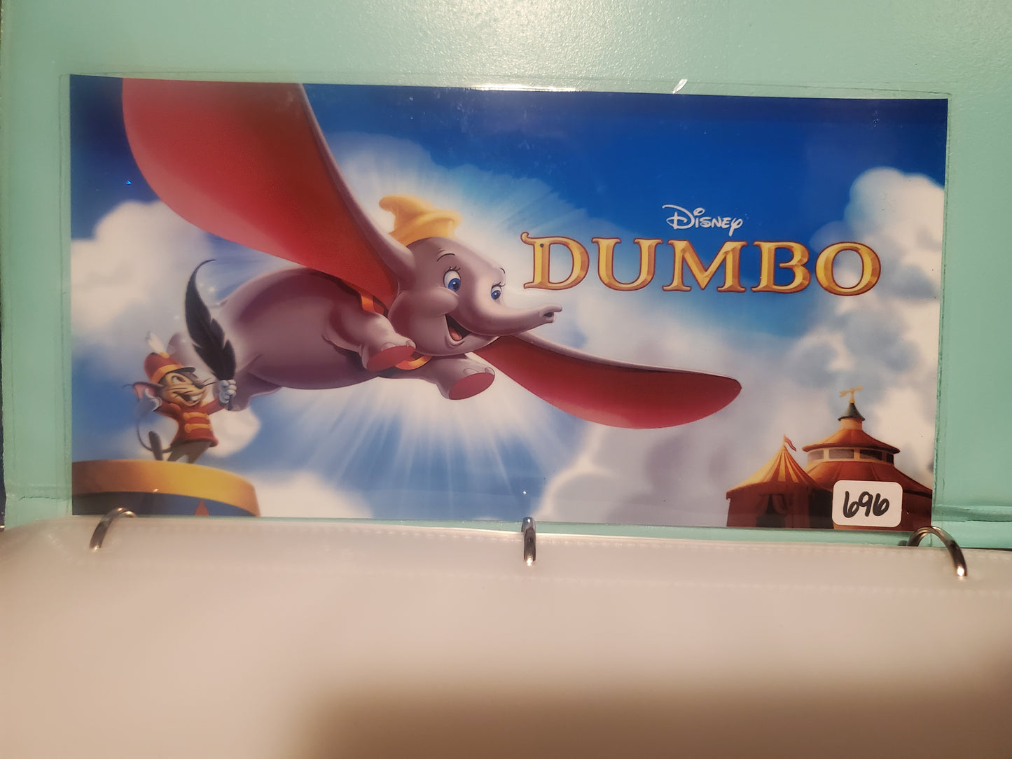 Dumbo 696