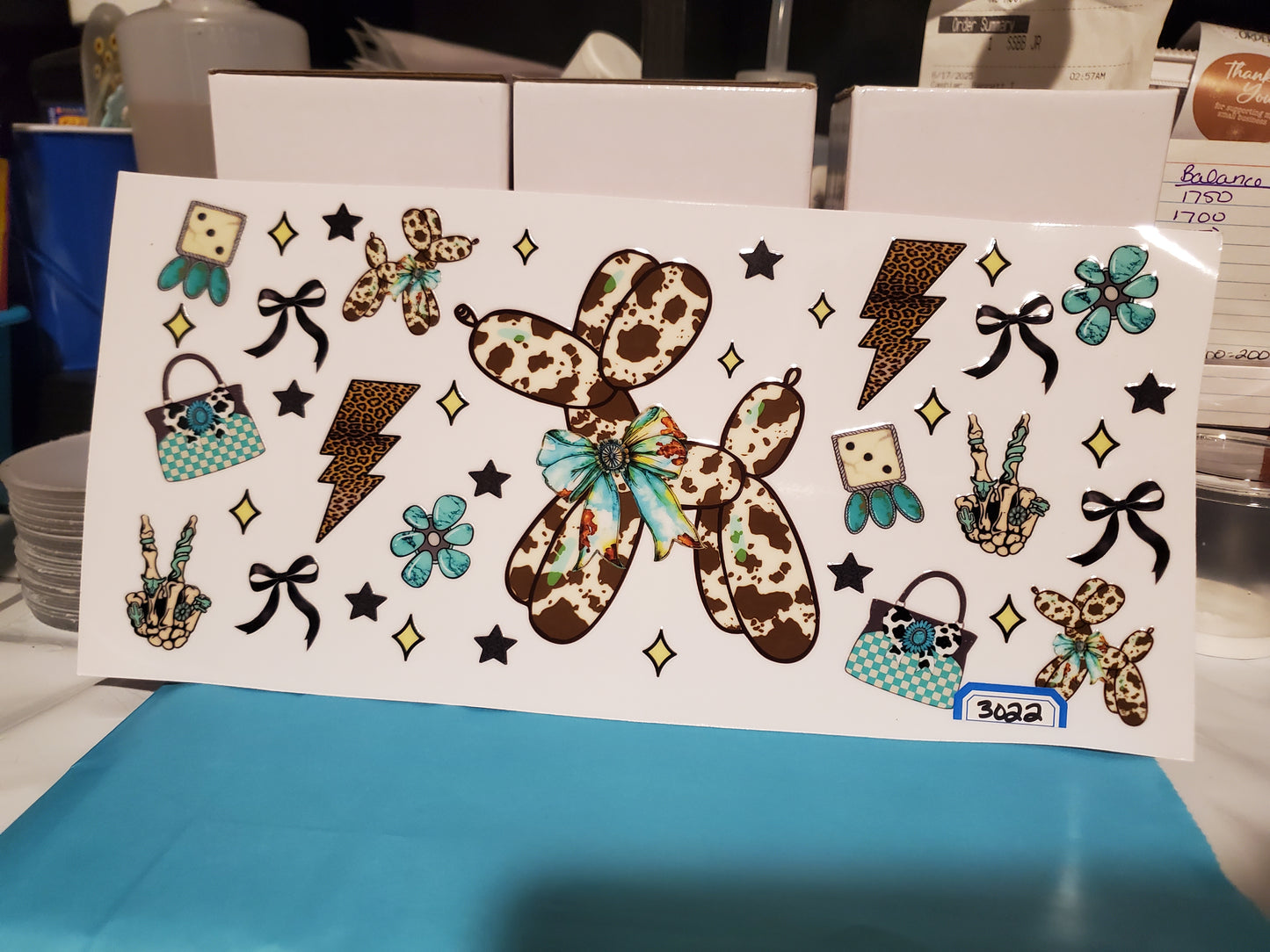 Cow Print Bubble Dog 40oz 3022